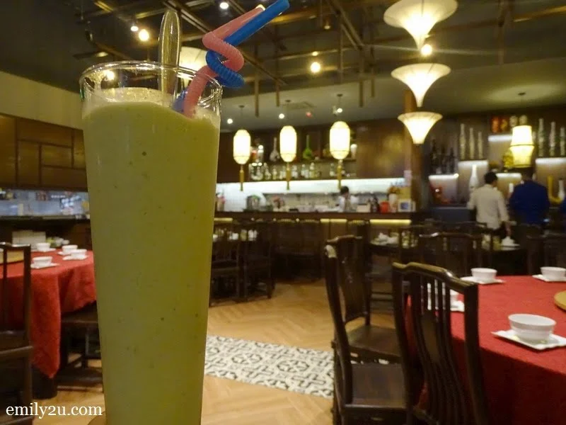  11. ice-blended avocado milk shake