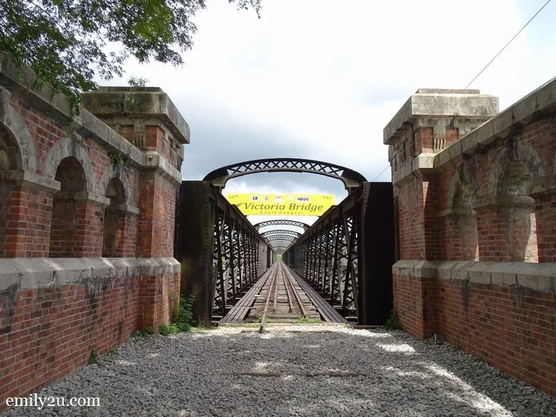 3. Victoria Bridge, Enggor