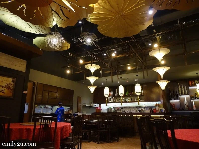 4. Royale Vietnam Restaurant