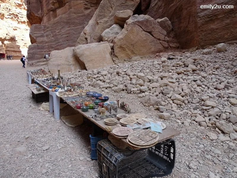 18. souvenirs covered by a layer of dust