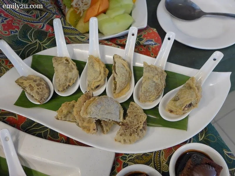 19. Malay kuih-muih