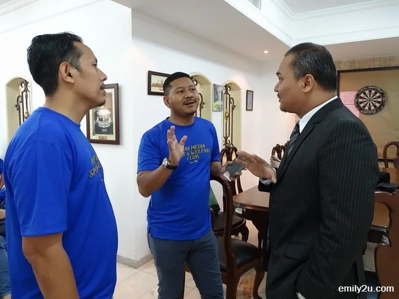  3. friendly chat with an embassy official, Mohd. Shazrizal Bin Safri