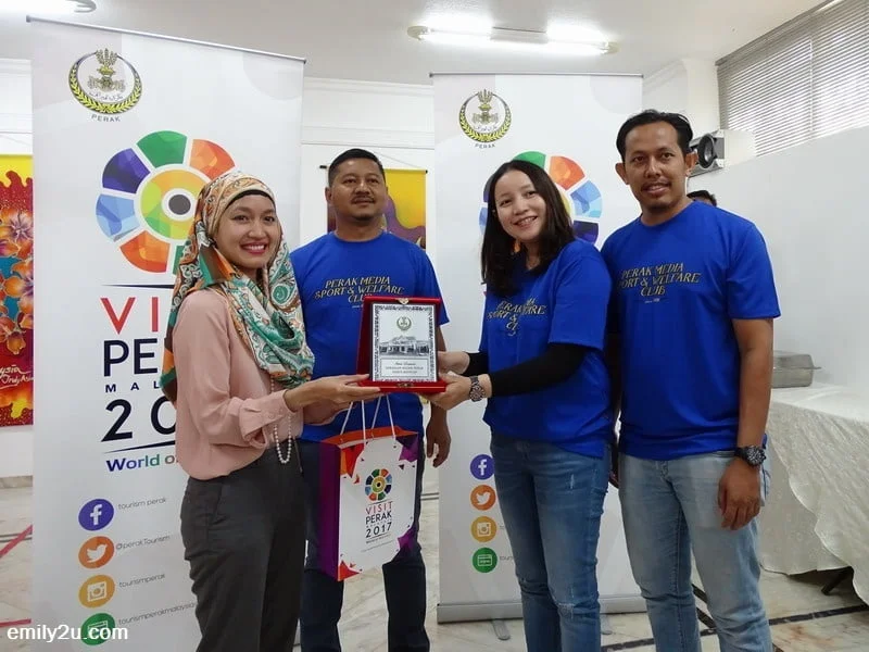  7. followed by one from the Perak State Government, represented by Noor Aniza (2nd from R)
