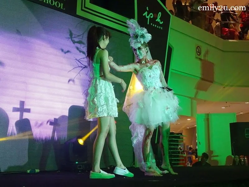 21. Ee Su Yee with Ghost Bride