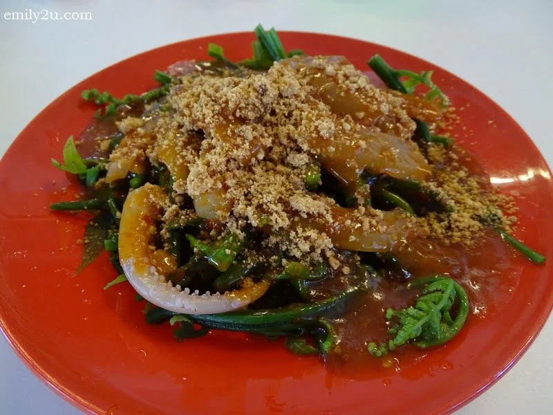 3. cuttlefish with fern shoots