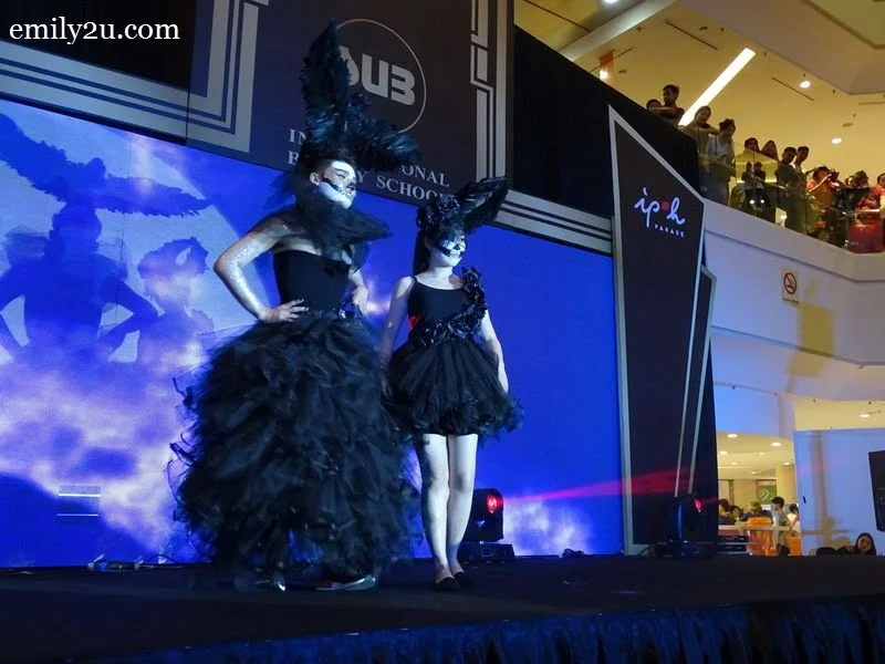 5. Liew Juen Wan with A Clown's Love