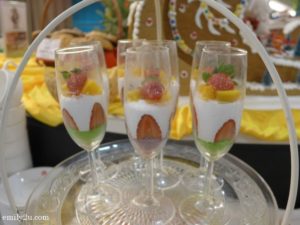 10 English Triffle in Glass