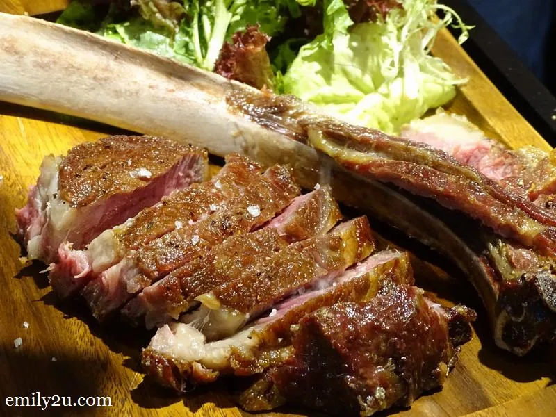 11. Tomahawk