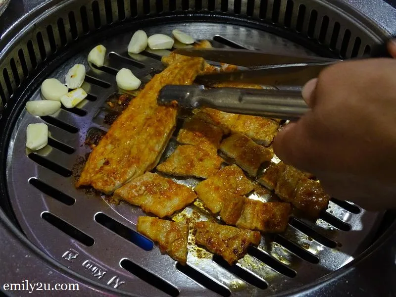 12. BBQ-ing marinated meat