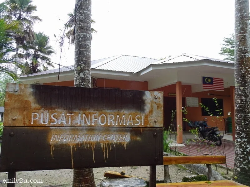  4. Information Centre - closed during my visit on Sunday