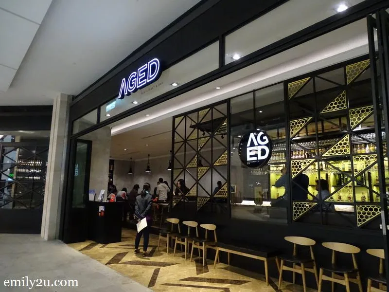 5. AGED Restaurant & Bar, SkyAvenue