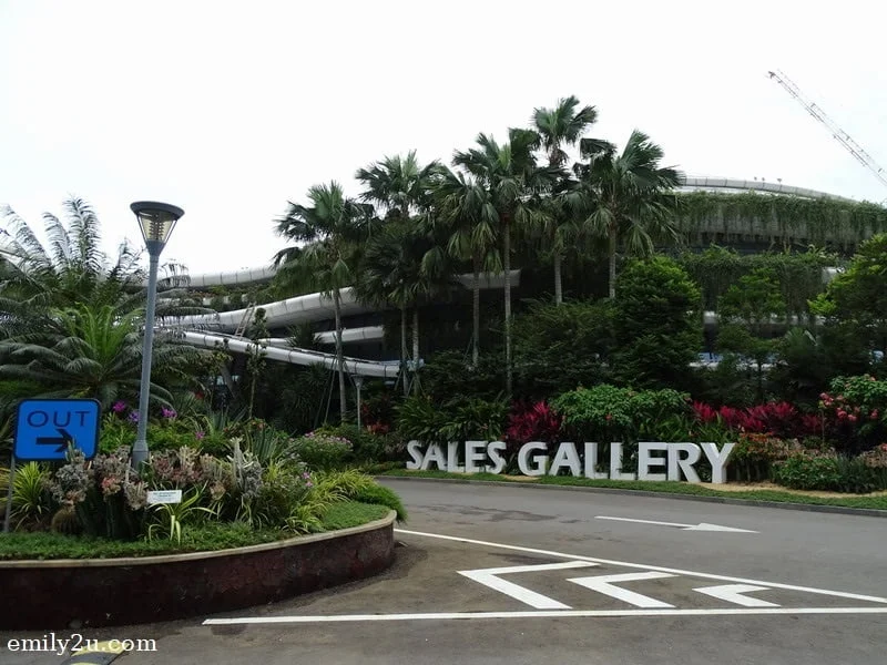 15. to the sales gallery