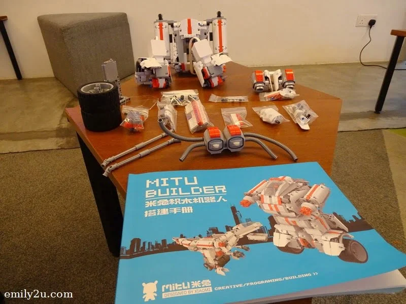 15. this MITU Builder (Xiaomi robot) has been disassembled waiting to be reassembled
