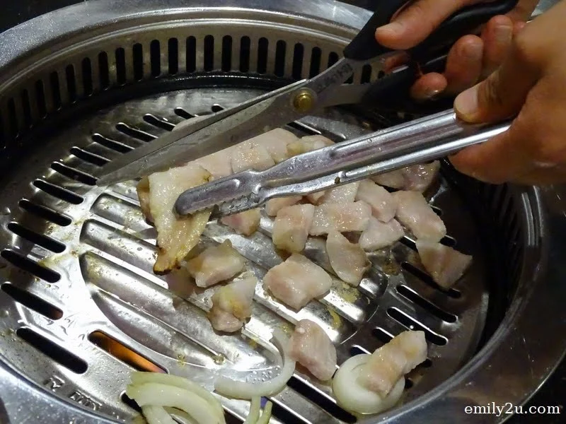 6. Hangjung Sal in the grill