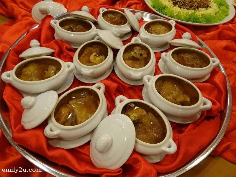 12. Menu C - Stewed Kampung Chicken Soup with Cordyceps Flowers