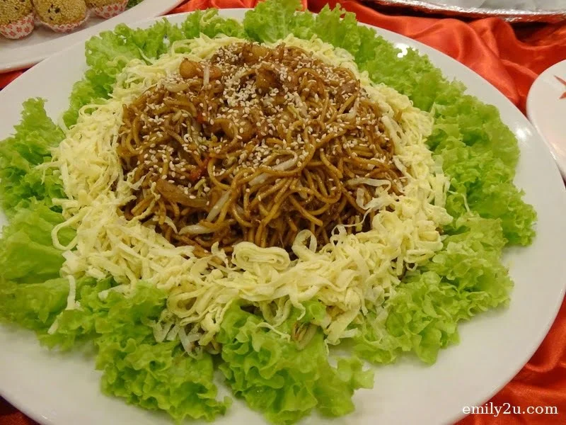 15. Menu C - Syeun-Style Fried Yellow Mee