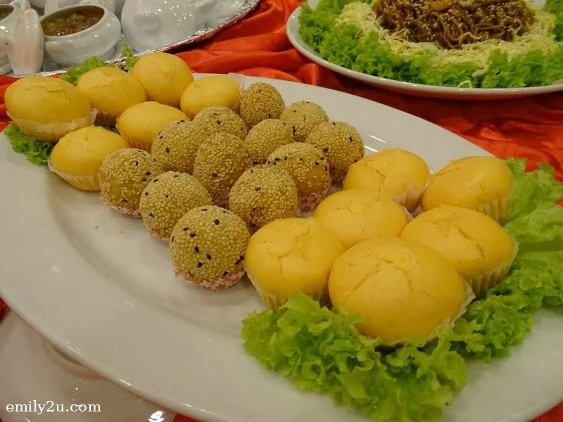 17. Menu C - Two-Variety Cookies
