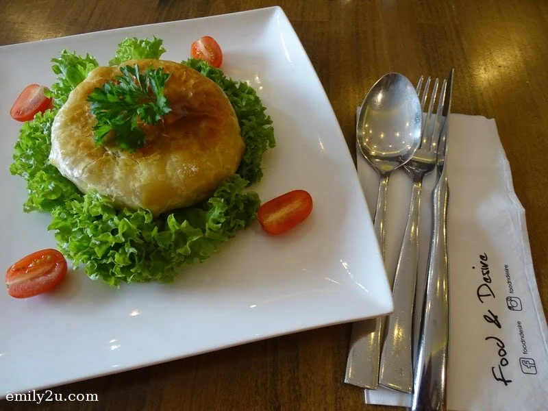 4. challenge: clear this plate of PizzBurger in three minutes or less