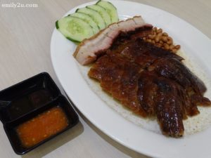 7 two combination of traditional roast goose + honey-glazed BBQ Pork