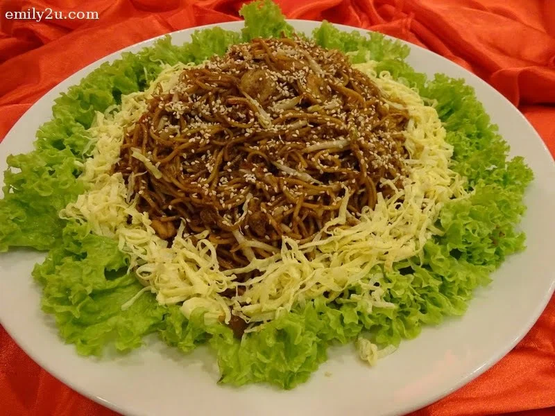 8. Menu B - Syeun-Style Fried Yellow Mee