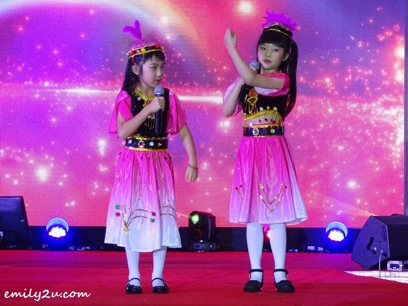 10. stage performance continues