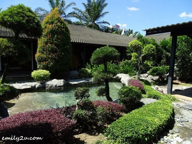 4. well-manicured garden