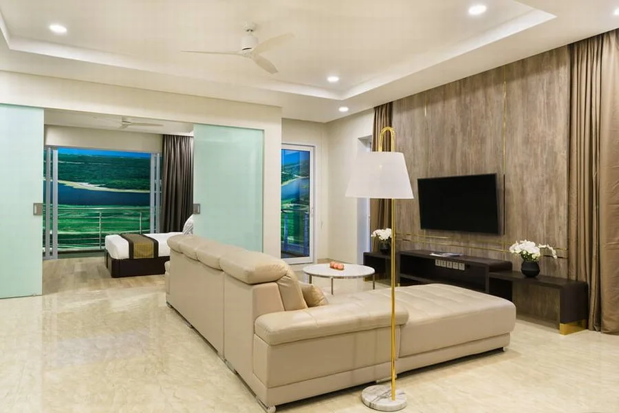  The 3-Bedroom Executive (Lake View and Sea View)
