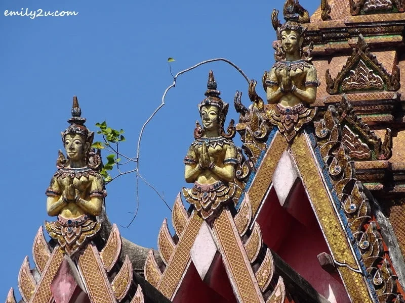 10. decorations at its apex