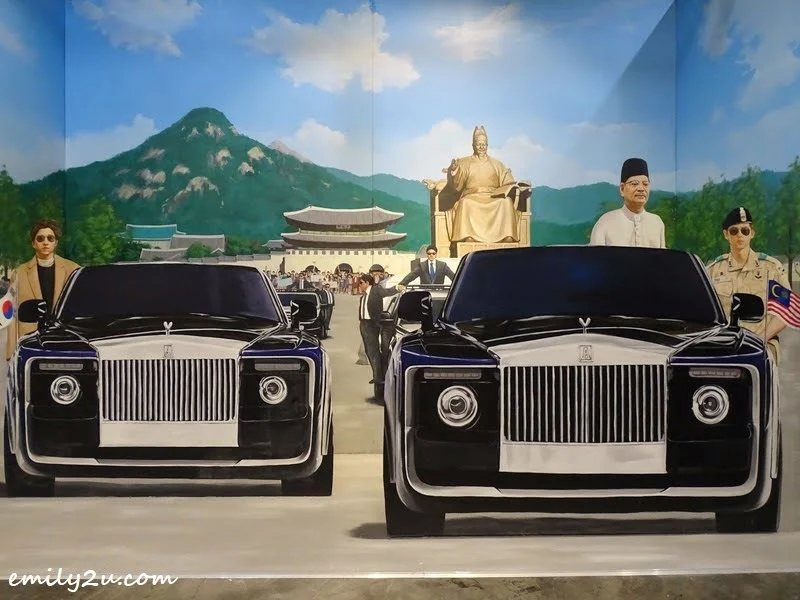  15. The Car Parade