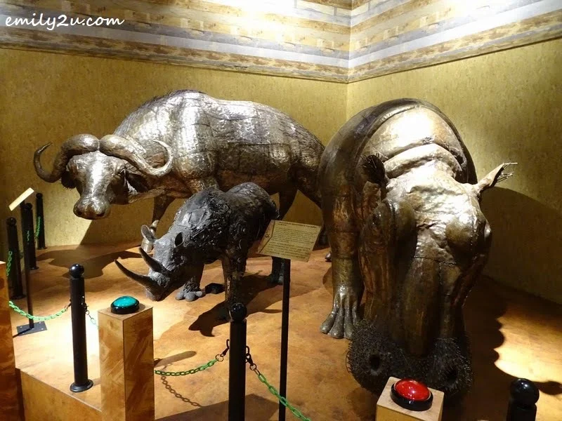 26. scarp metal animals