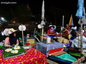 3 Khlong Hae Floating Market