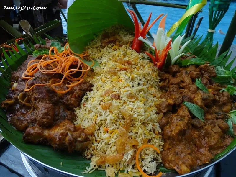  10. Nasi Briyani Ayam & Kambing