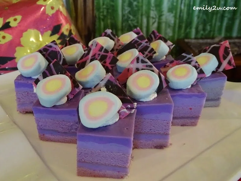 16. Cakes