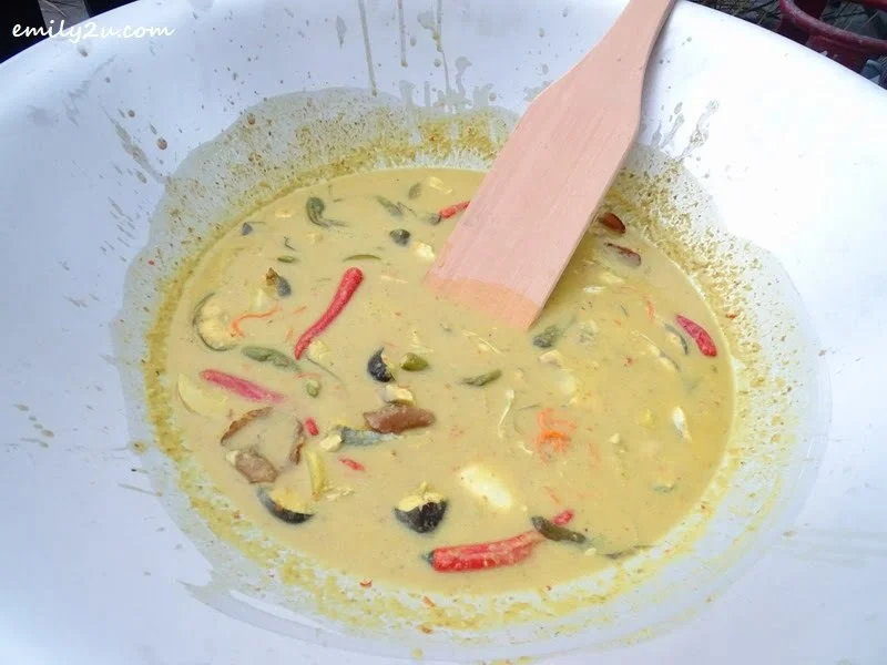  5. Gulai Tempoyak Ikan Patin
