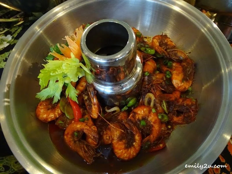 8. Udang Sambal Petai