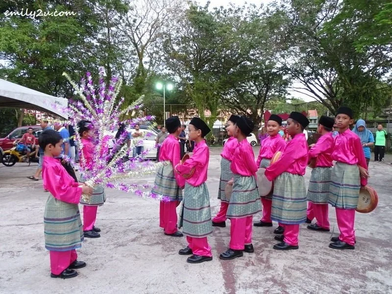 1. the kompang kids give a rousing welcome