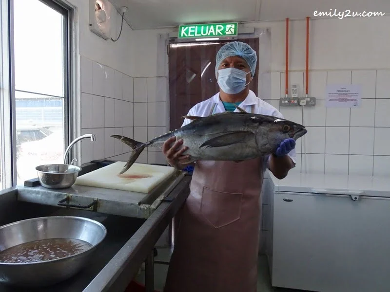 2. Yellowfin tuna