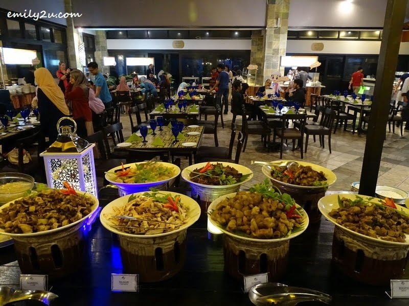 4 Ramadan Buffet Rajawali Coffee House