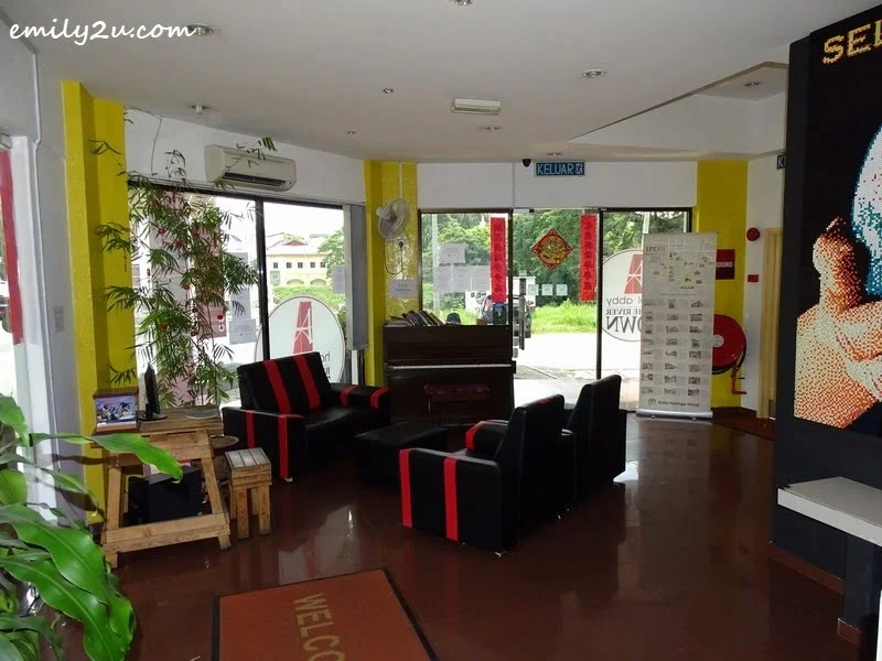 4. hotel lobby