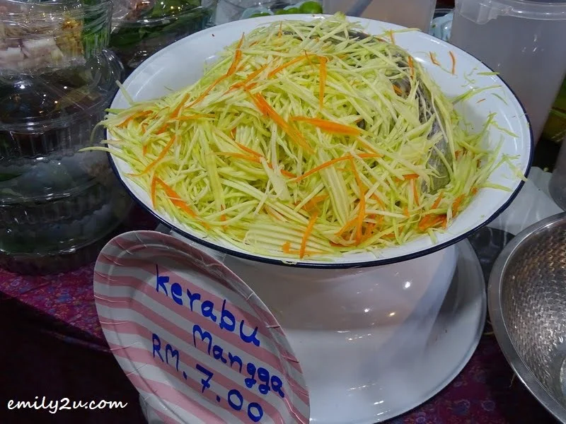 9. kerabu mangga