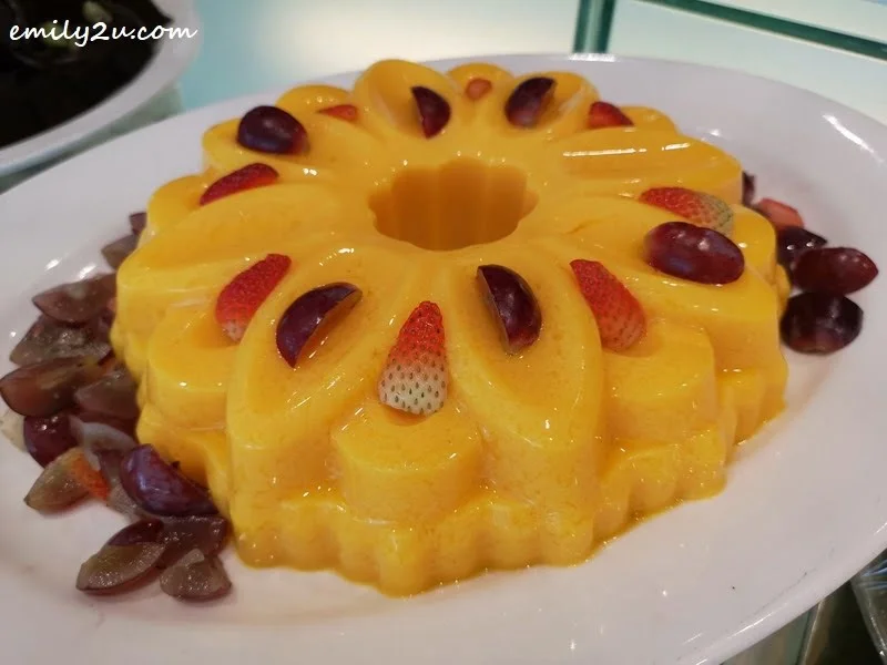 16. Mango Pudding
