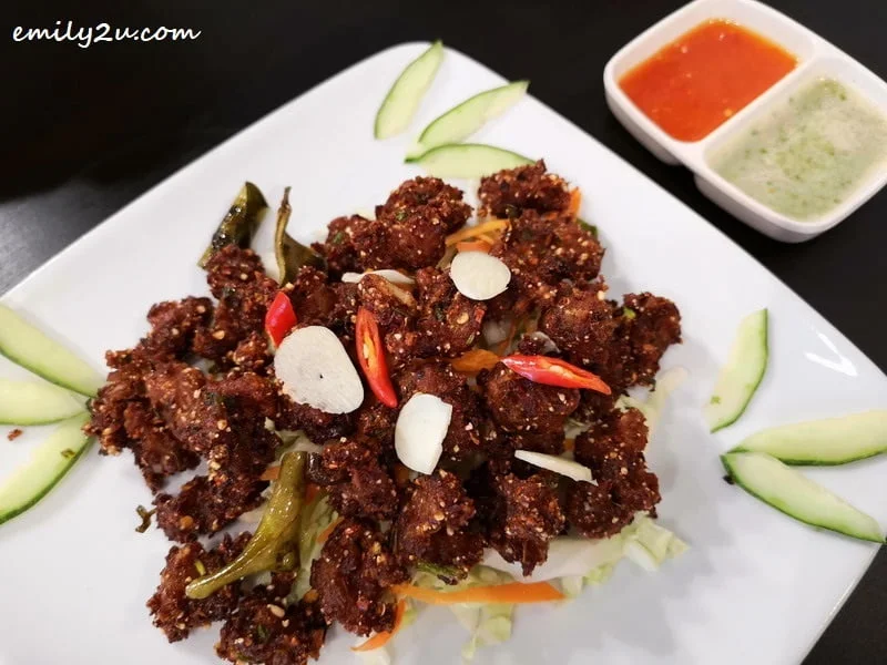 9. Lap Moo Tod (fried pork)