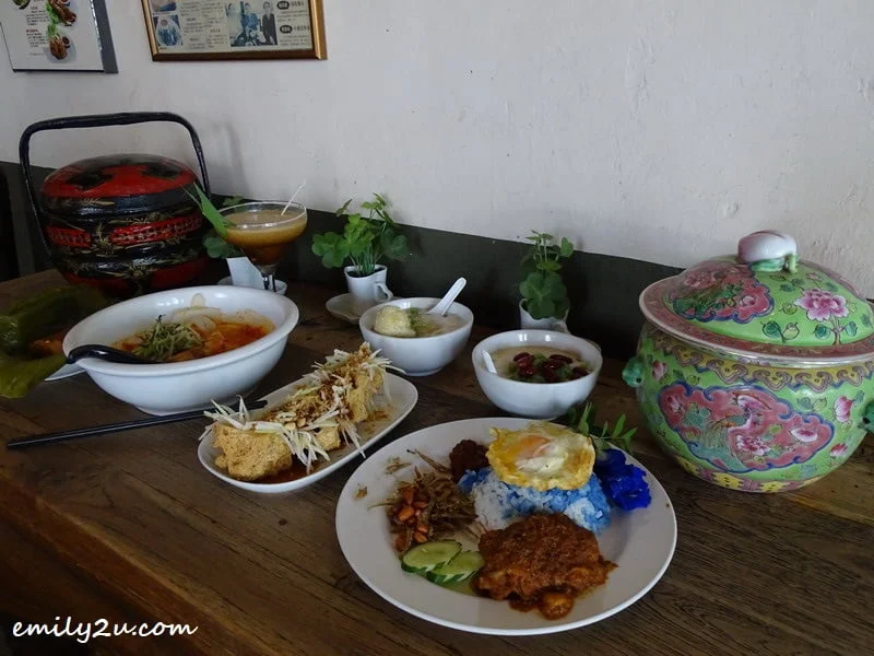 5. a lunch of kampung -style Peranakan cuisine, complemented by a fusion Peranakan coffee (far left)