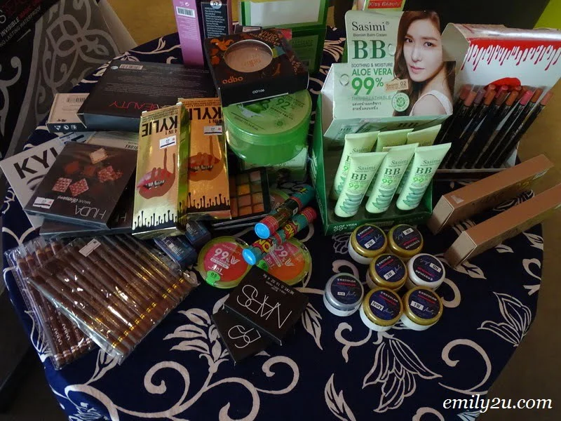 8. products sold by Sari Ayu