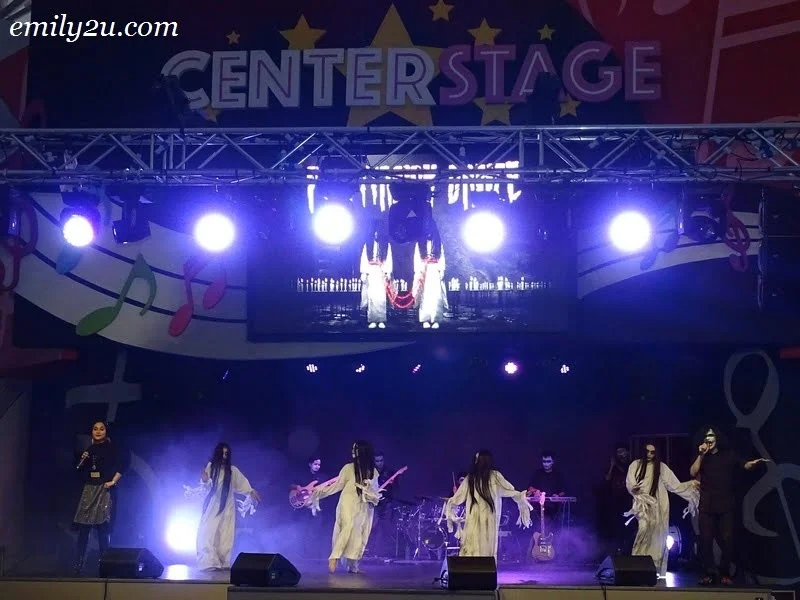 2. Pontianak Dance