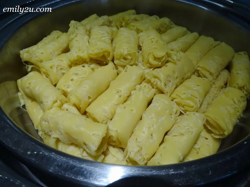 14. roti jala