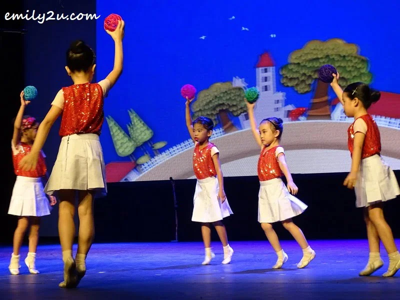 1. the Musical Theatre Girls