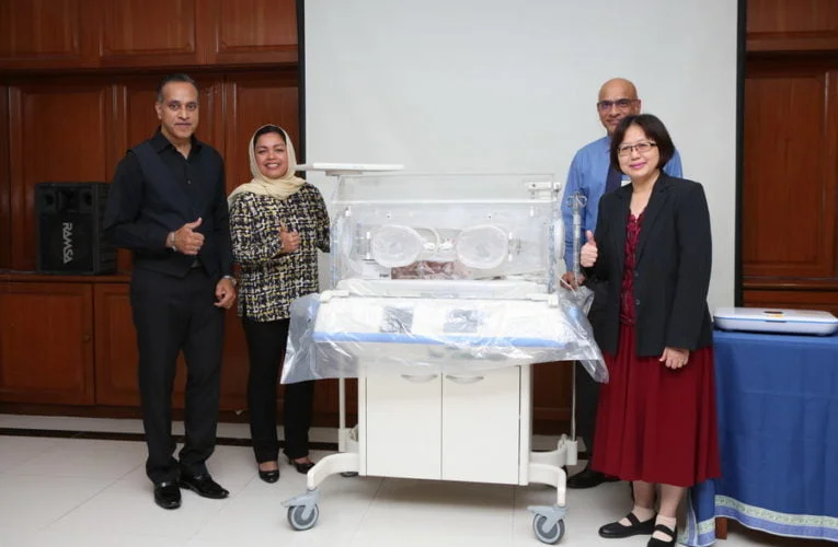 IIFW™ ’18 Consign of Hospital Equipment Ceremony