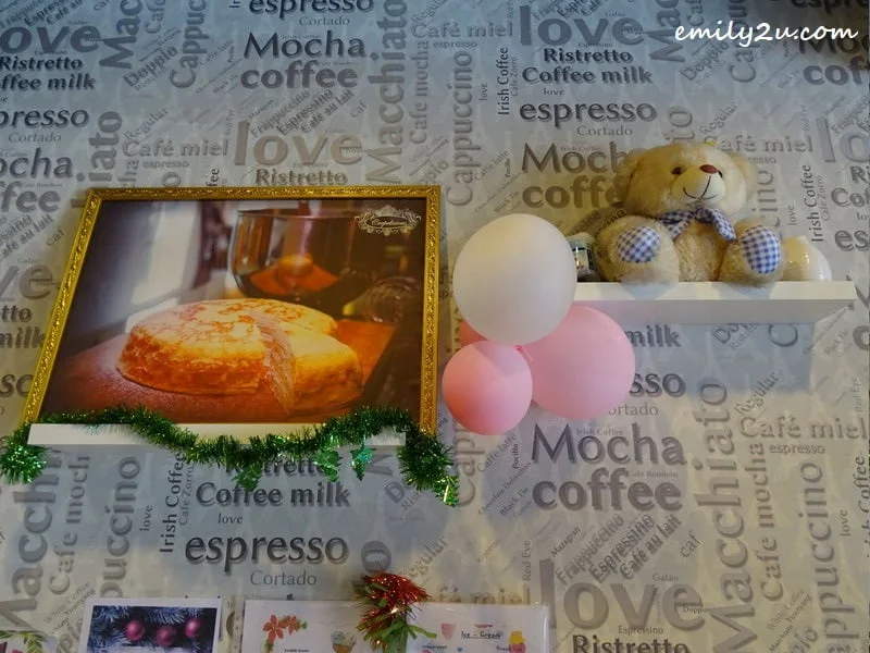 7. wall decoration
