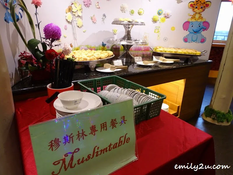 4. Muslim food section at the coffee house of City Suites Taoyuan Gateway